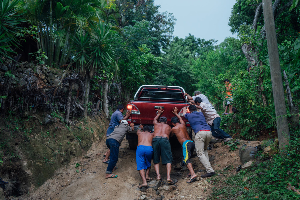 En route pour le jardin communautaire de la communautee reculee de Las Playeras, Honduras, a une heure de Choluteca. Visite avec Xavier Fernandez, d’Amigos de la Tierra.